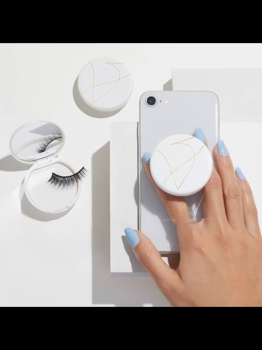 Velour Lash Socket Lash Travel Case Limited Edition